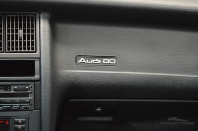 Audi 80S Avant (19).JPG