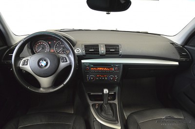 BMW 120i 2007 (5).JPG