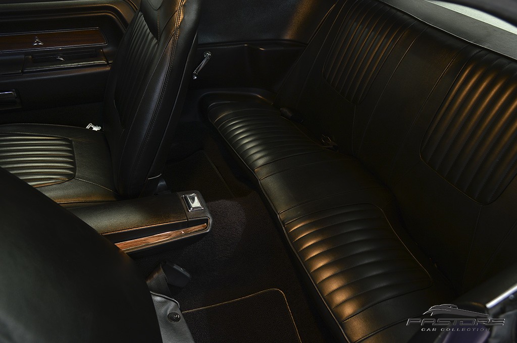 Dodge Challenger R/T 440 Magnum