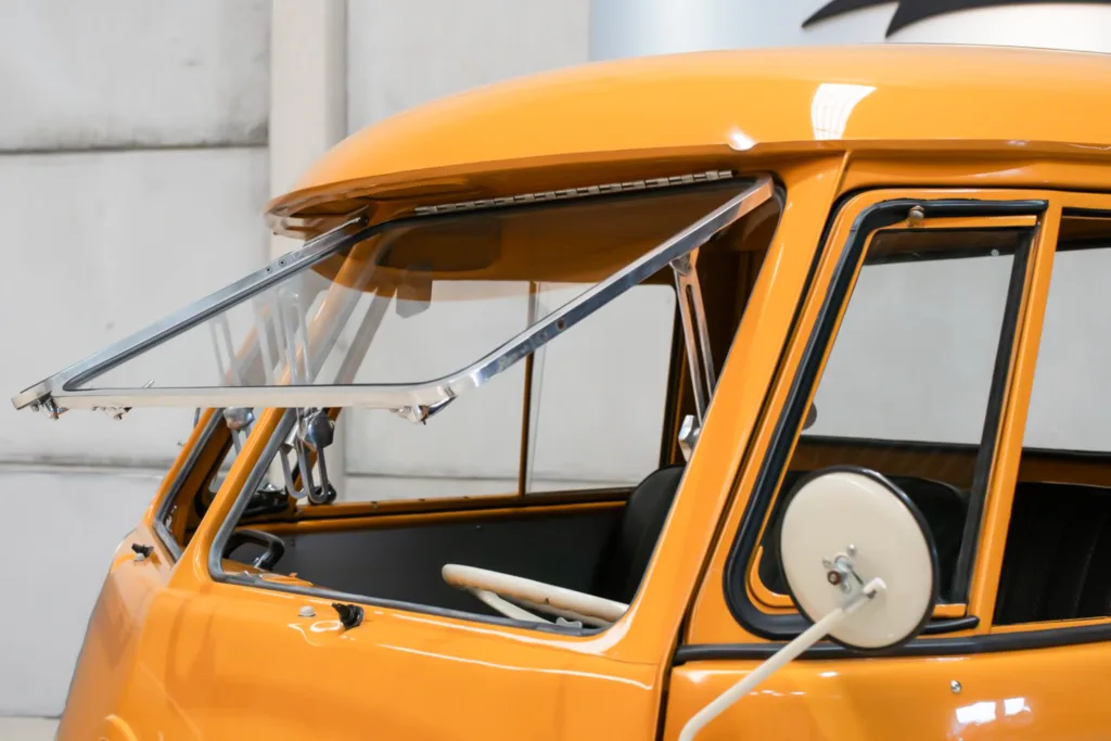 VW Volkswagen Kombi 1500