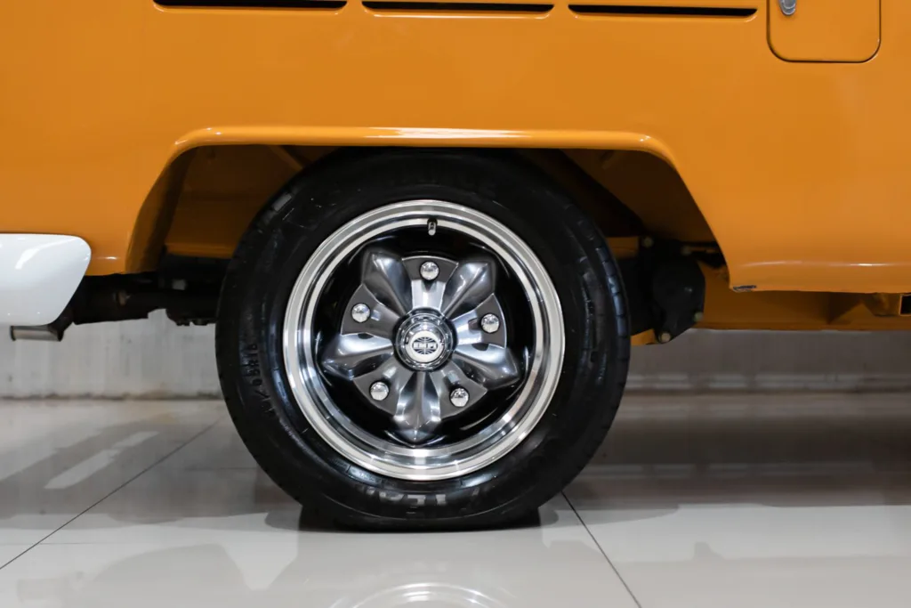 VW Volkswagen Kombi 1500