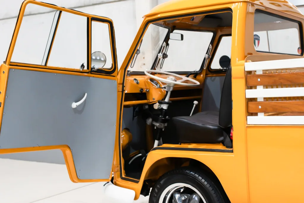 VW Volkswagen Kombi 1500
