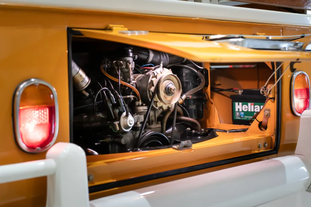 VW Volkswagen Kombi 1500