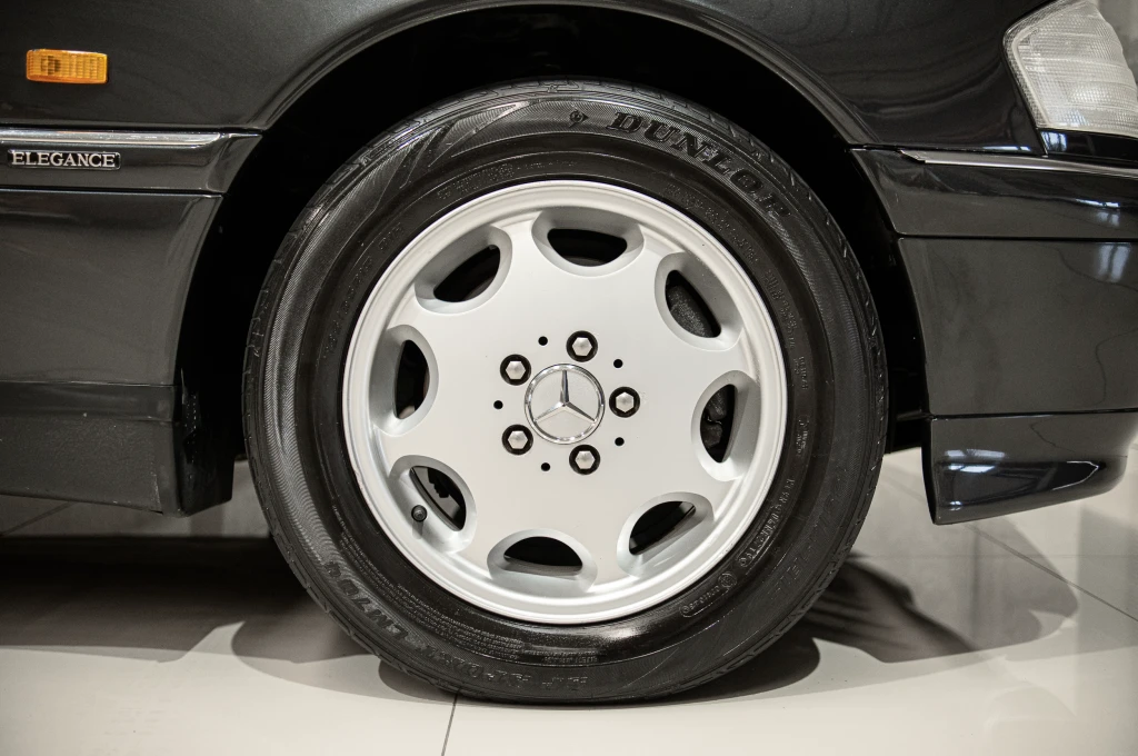 Mercedes-Benz MERCEDES C280 HA28W