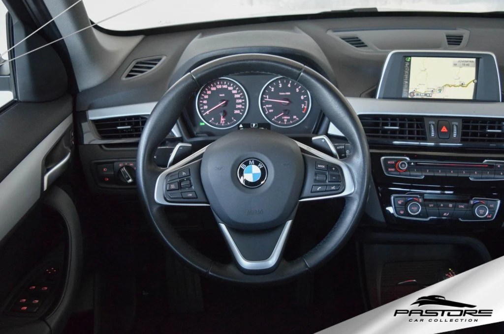 BMW X1 sDrive 20i Turbo