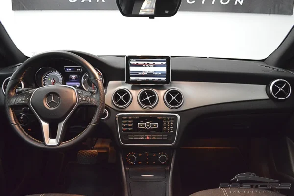 Mercedes-Benz CLA 200 First Edition