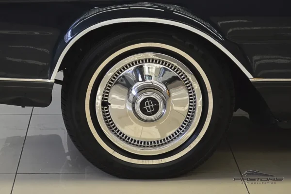 Ford Galaxie Landau