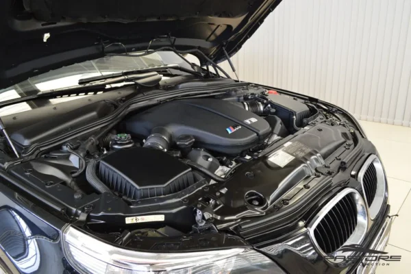 BMW M5 5.0 V10