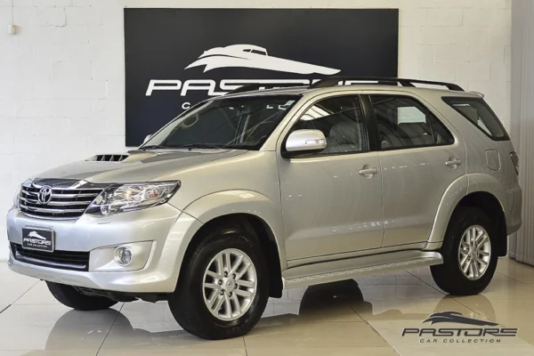 Toyota Hilux SW4 SRV 3.0 D-4D AT