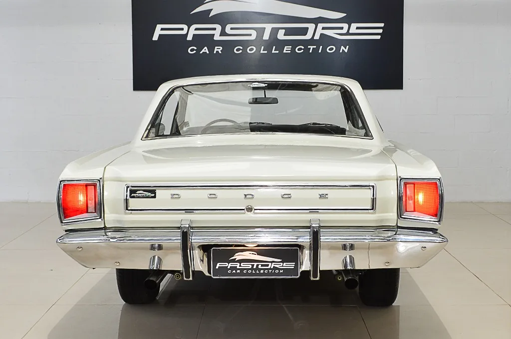 Dodge Dart De Luxo