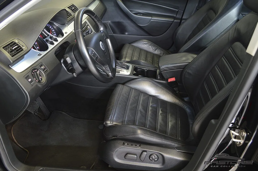 VW Passat Variant 3.2 V6
