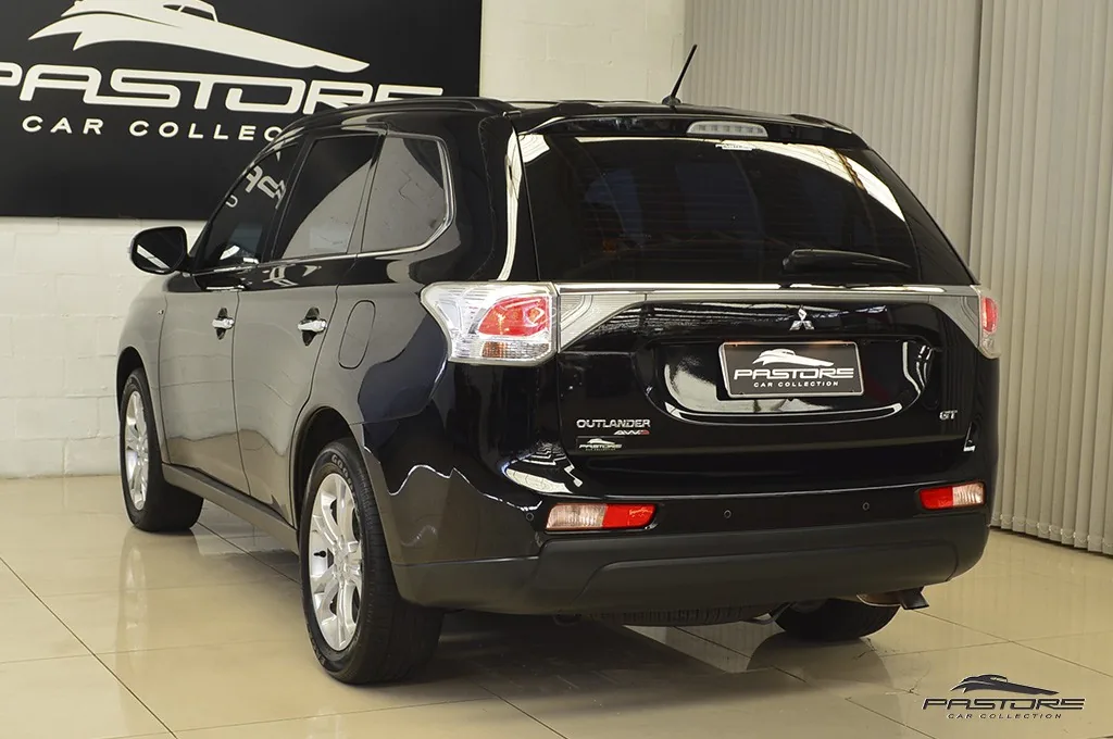 Mitsubishi All New Outlander GT