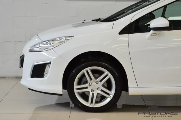Peugeot 308 Allure 2.0 16V