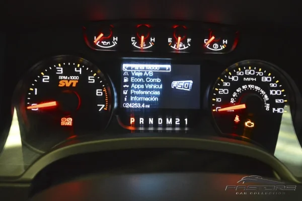 Ford F-150 SVT Raptor