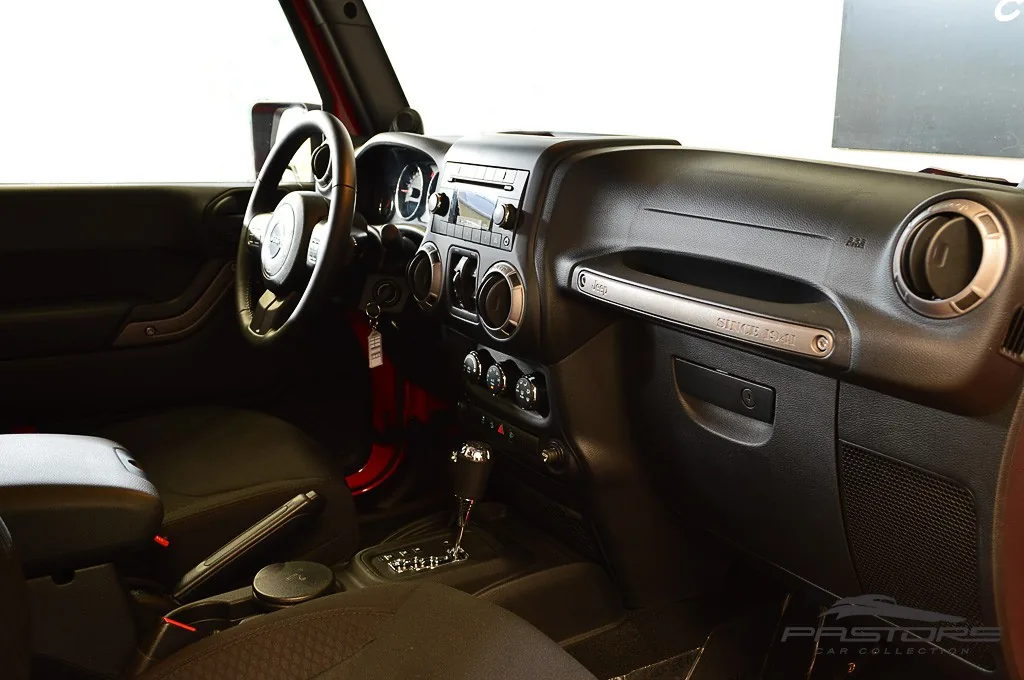 Jeep Wrangler Unlimited Sport