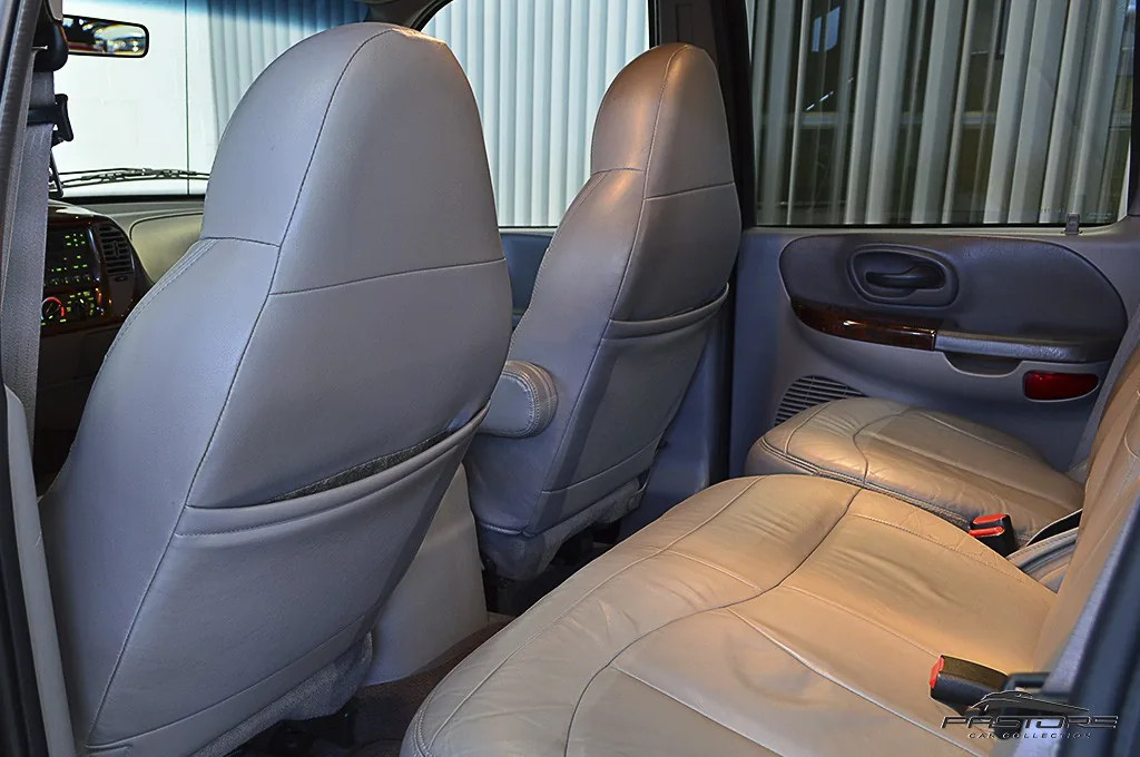 Ford F-150 CD SuperCrew Lariat