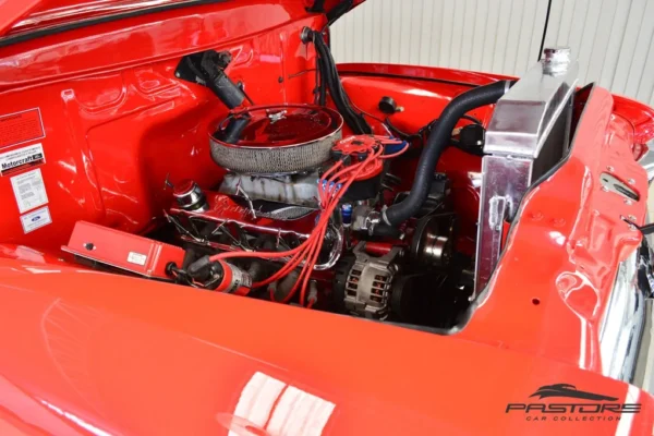 Ford F100 V8