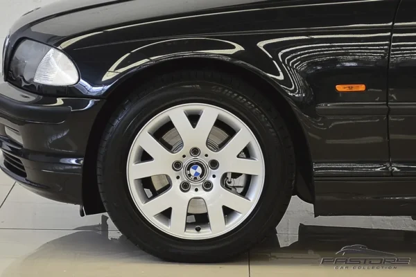 BMW 325i