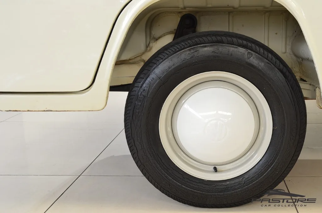 VW Kombi Standard