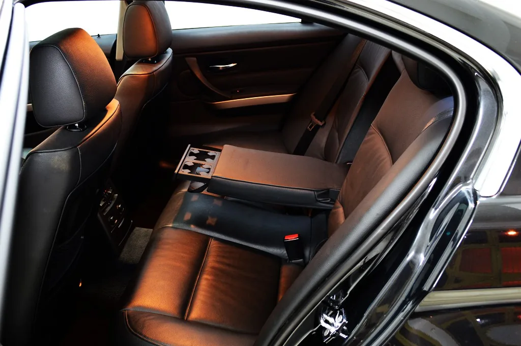 BMW 325i
