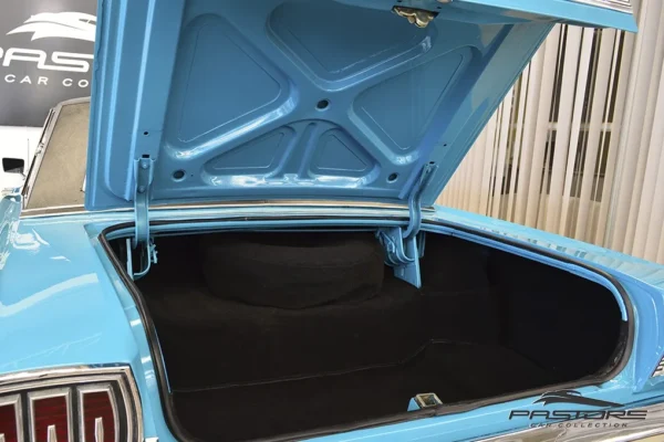 Ford Galaxie LTD