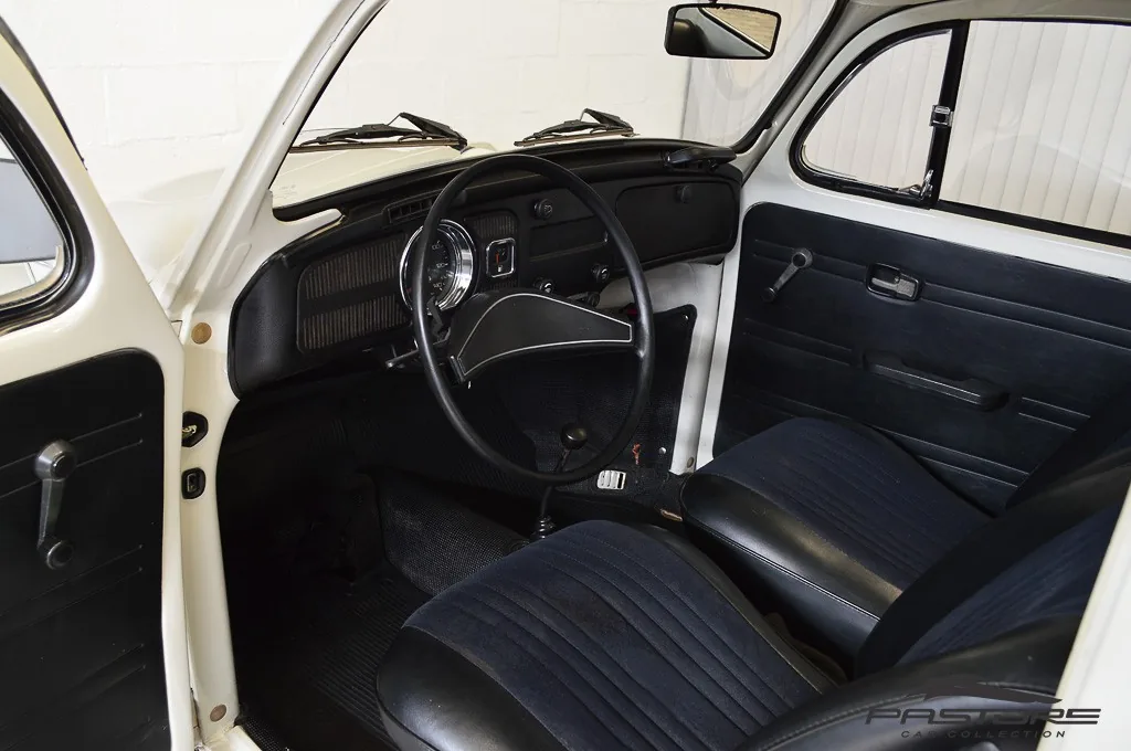VW Fusca 1300L