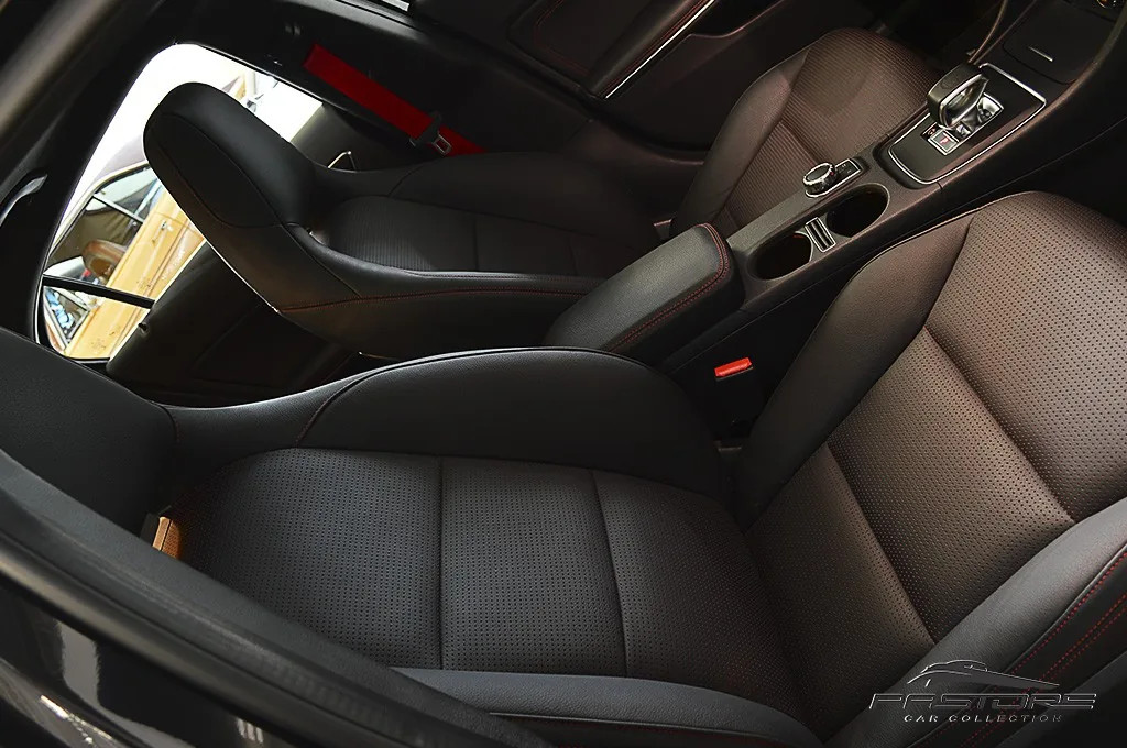 Mercedes-Benz A45 AMG
