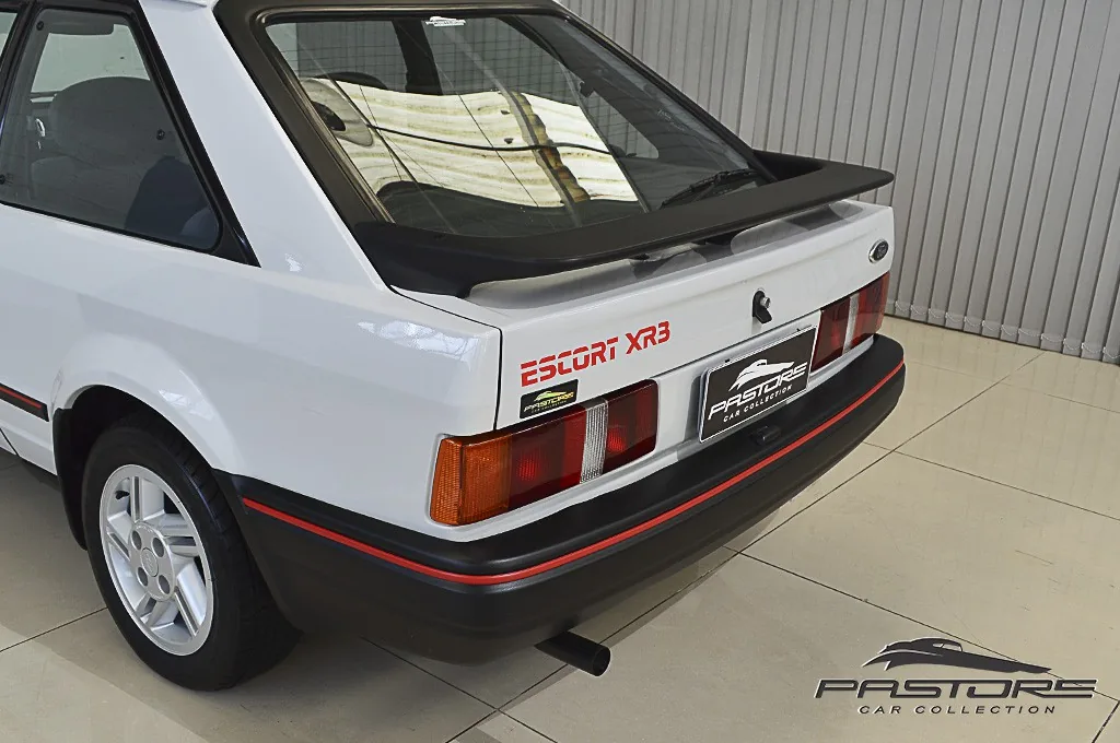 Ford Escort XR3