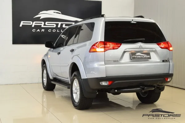 Mitsubishi Pajero Dakar AT