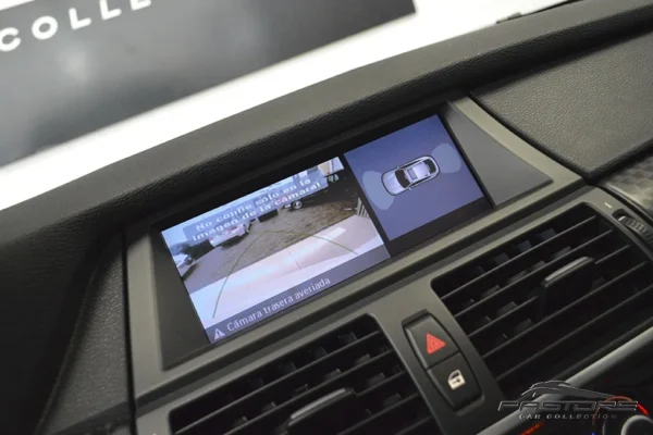 BMW X6 xDrive 50i