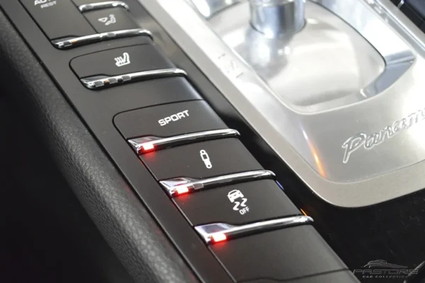 Porsche Panamera S