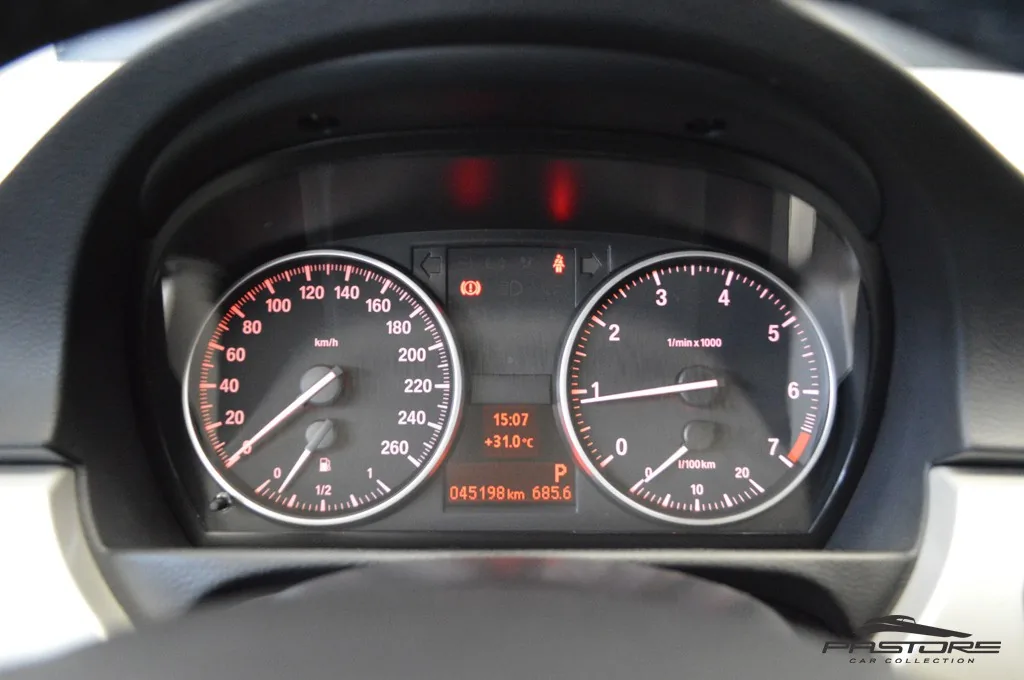BMW 320i Joy