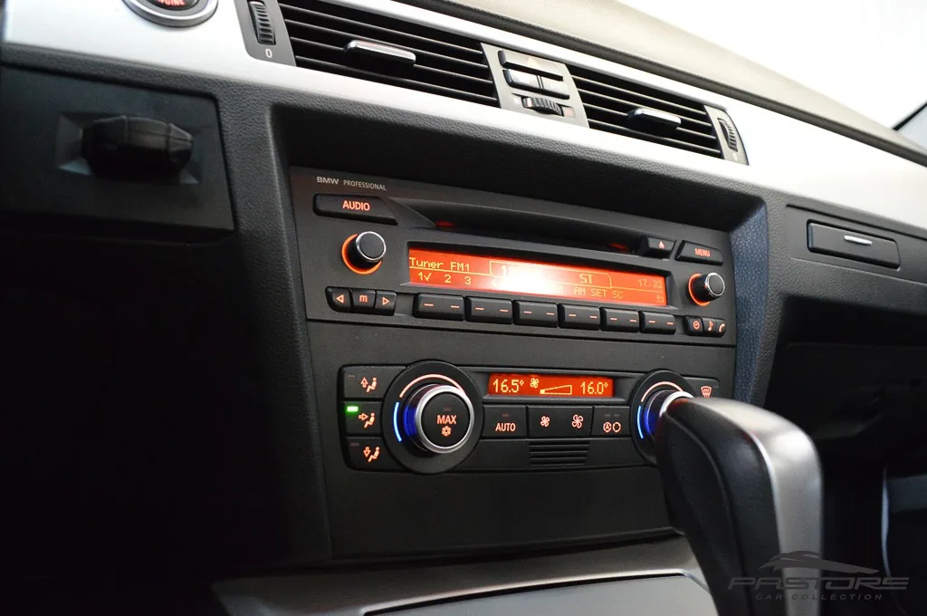 BMW 320i TOP
