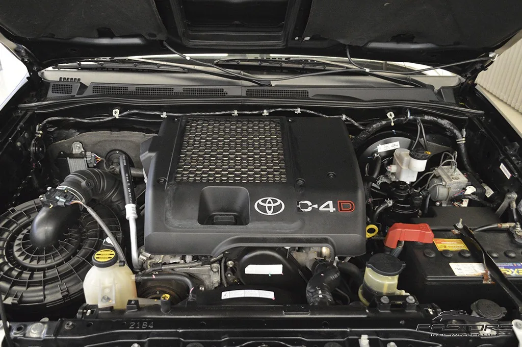 Toyota Hilux SW4 SRV 3.0 D-4D