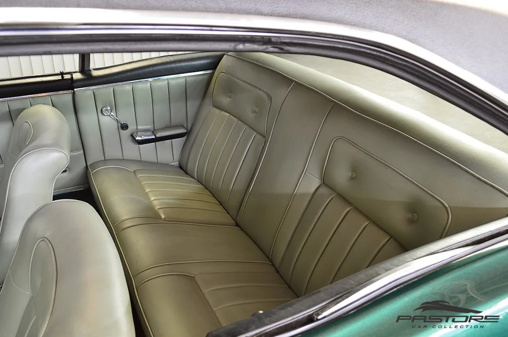 Ford Fairlane 500