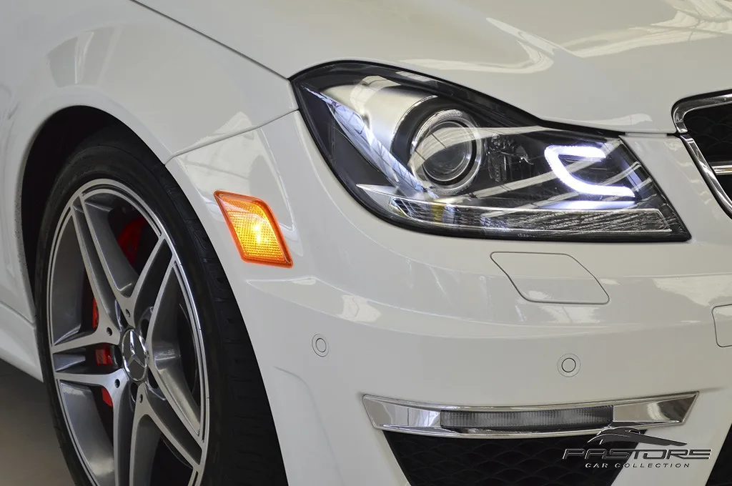 Mercedes-Benz C63 AMG