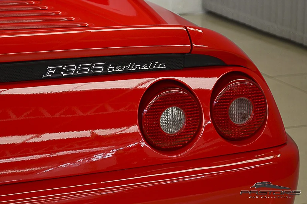 Ferrari F355 Berlinetta