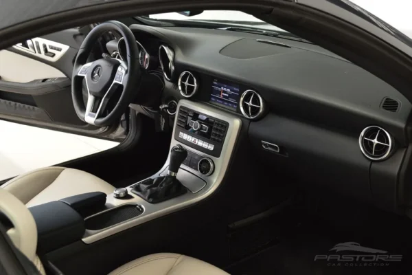 Mercedes-Benz SLK 200 CGI