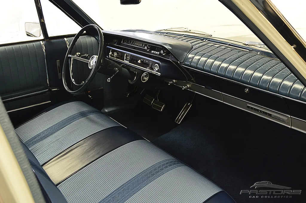 Ford Galaxie 500