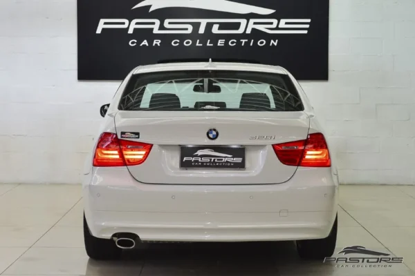 BMW 320i TOP