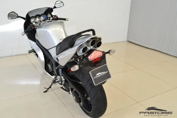 Triumph Sprint ST 1050