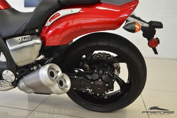 Yamaha V-Max 1800