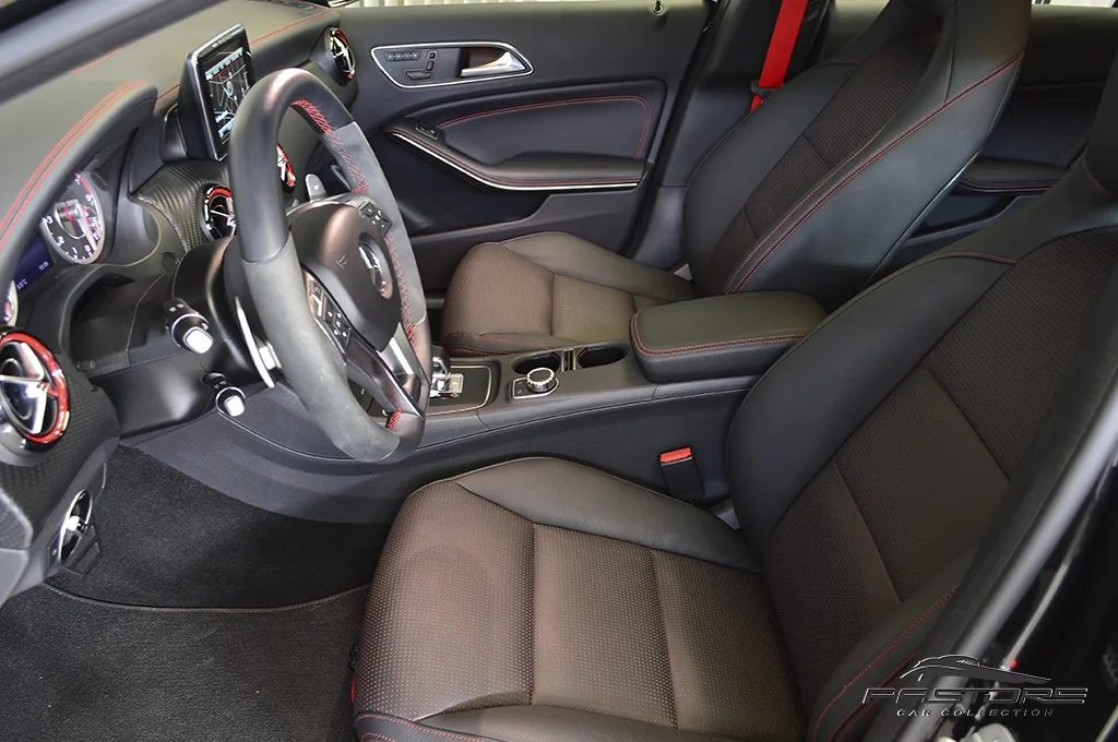 Mercedes-Benz A45 AMG
