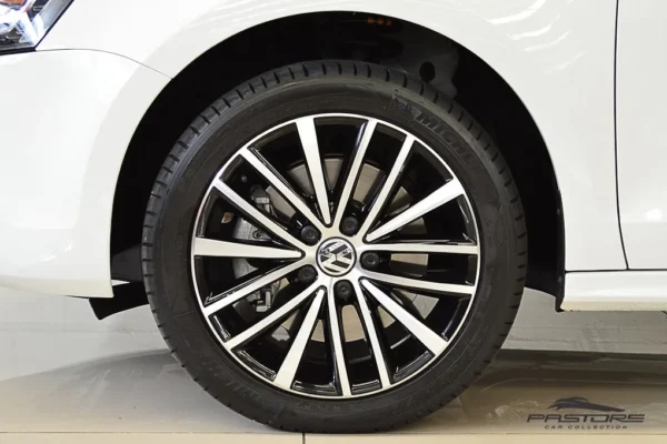 VW Jetta 2.0 TSI