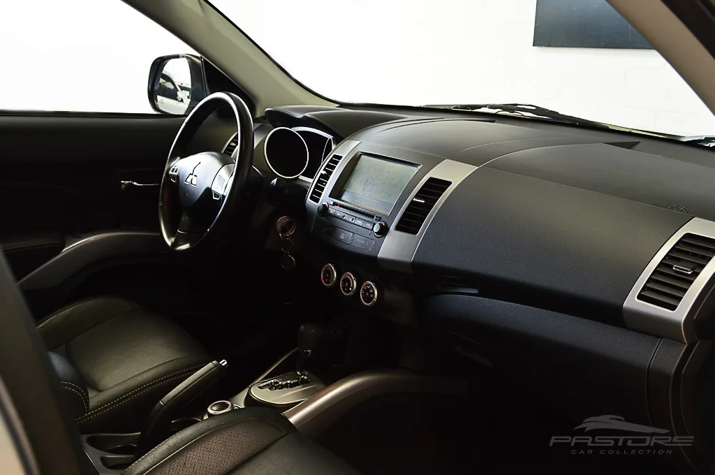 Mitsubishi Outlander 2.4 AWD