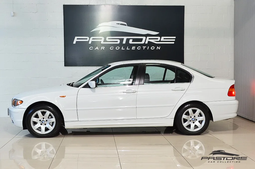 BMW 320i