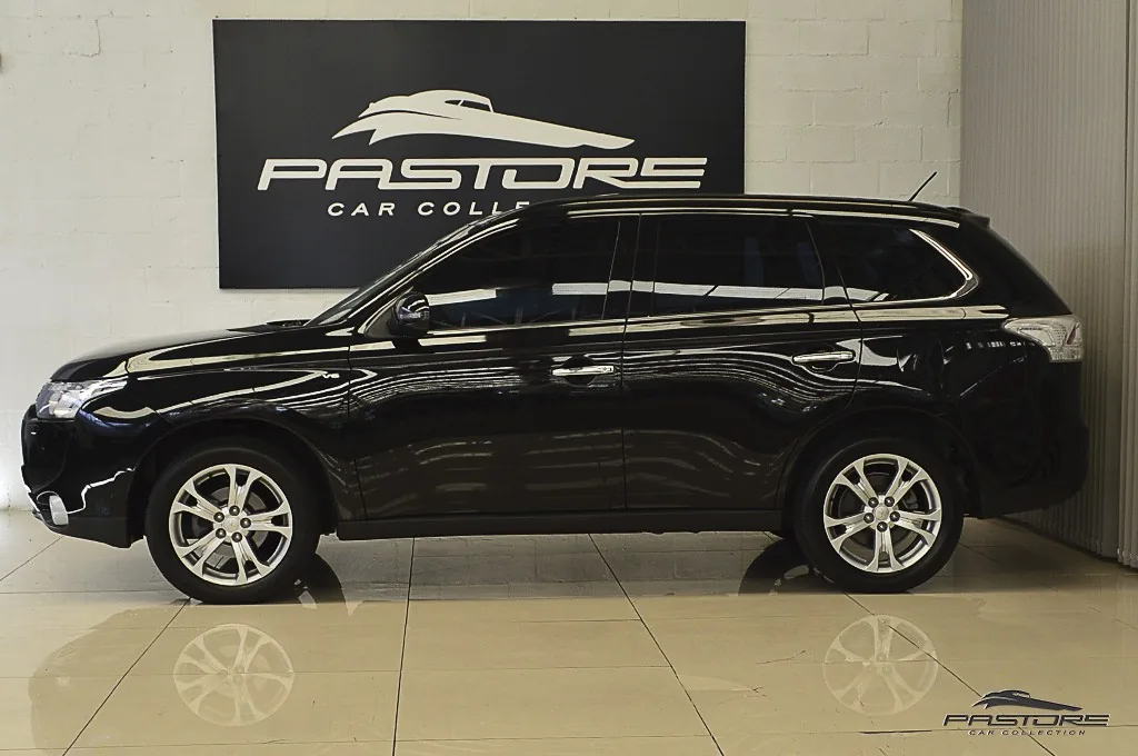 Mitsubishi All New Outlander GT