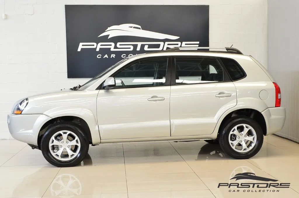 Hyundai Tucson GLS AT