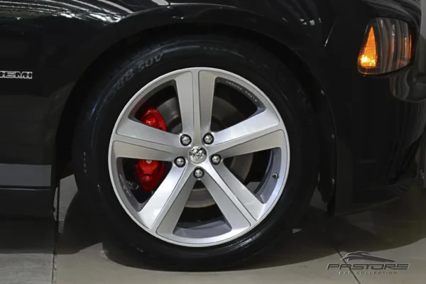 Dodge Charger SRT8