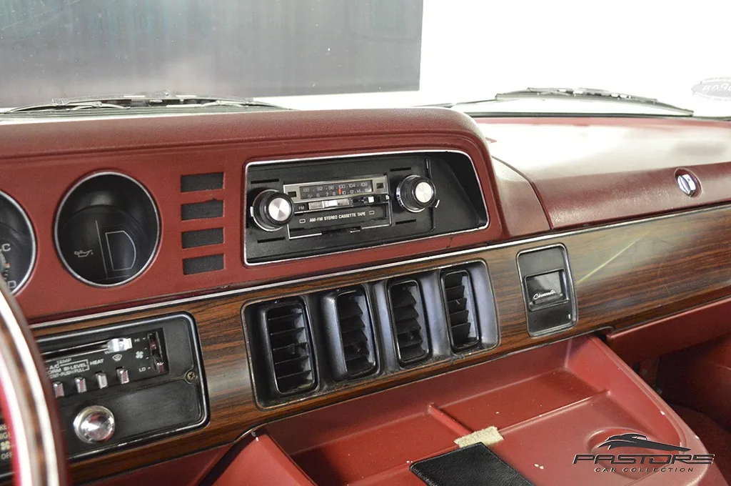 Plymouth Voyager